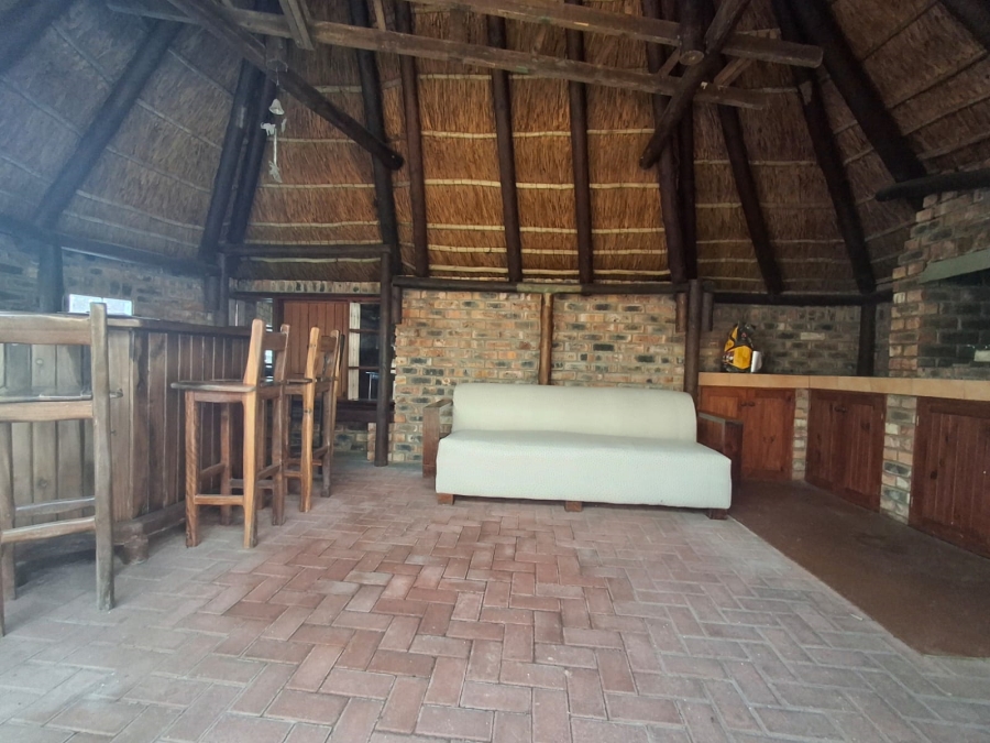 To Let 3 Bedroom Property for Rent in Summerstrand Eastern Cape